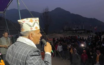 एमसिसी नेपालको हितमा छ, भ्रमको पछि नलागौँ : कांग्रेस नेता आचार्य