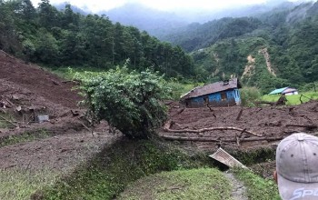 पहिराले उठिबास लगाउने त्रासमा जनता; लघुजलविद्युत् बगाउँदा गाउँ अन्धकार, सुतेको सरकार