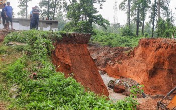 सात पहाडी जिल्ला जोड्ने भीमदत्त राजमार्ग पुनः अवरुद्ध